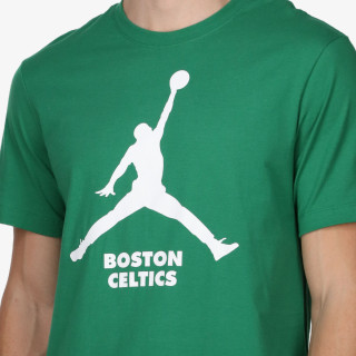 Nike BOS M NK ES NBA JDN SS TEE 