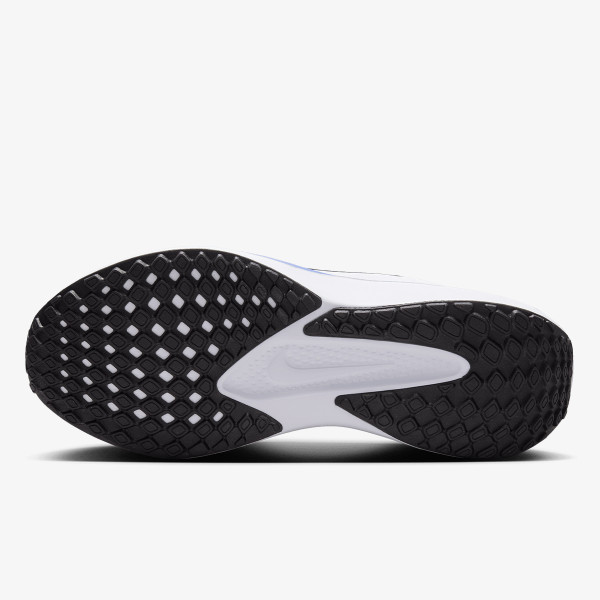 Nike Quest 6 