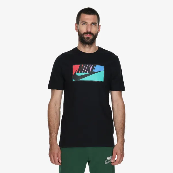 NIKE Sportswear 