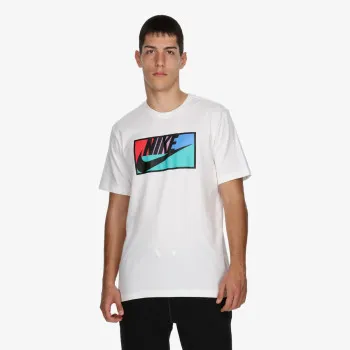 NIKE Sportswear 