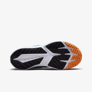 Nike Star Runner 4 SE 