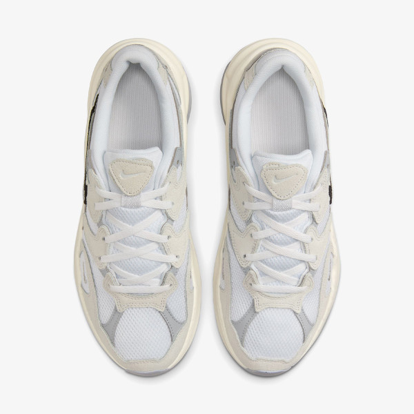 Nike Al8 