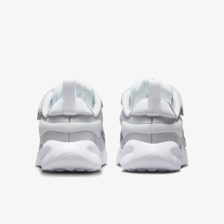 Nike Revolution 7 