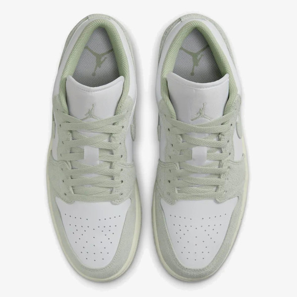 Nike AIR JORDAN 1 LOW SE 