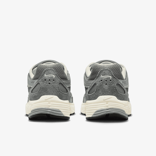 Nike NIKE P-6000 SPNT 
