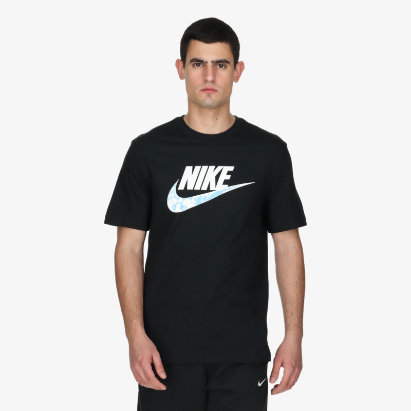 Nike Sportswear 