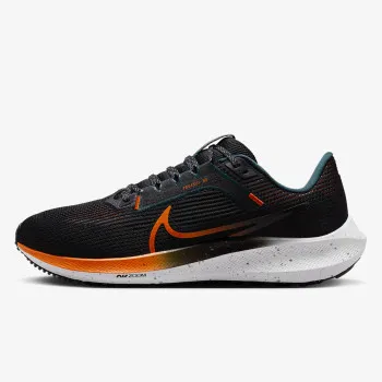 NIKE AIR ZOOM PEGASUS 40 R 