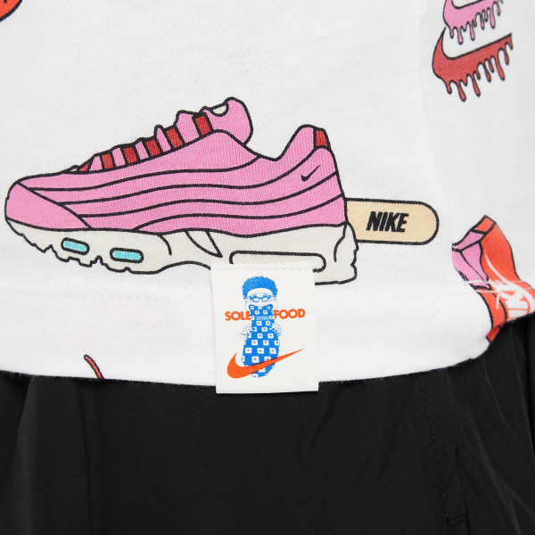 Nike Sportswear 