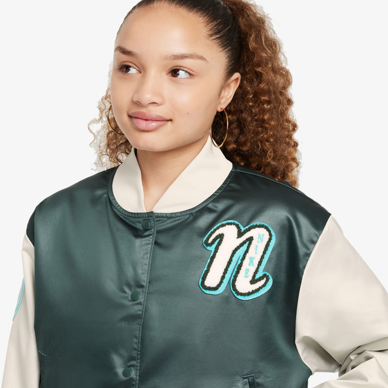 Nike Sportswear 
