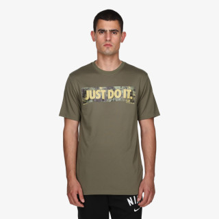 Nike Camo 