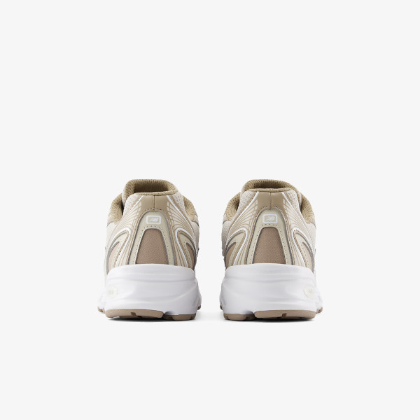 New Balance K 740 