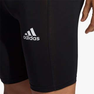 adidas TECHFIT 