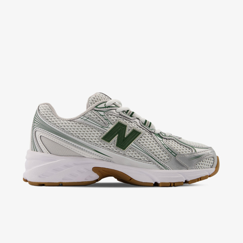 New Balance 740 