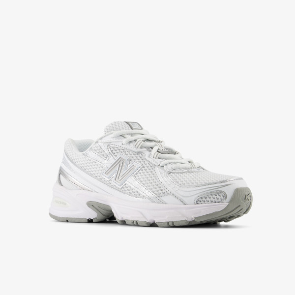 New Balance K 740 