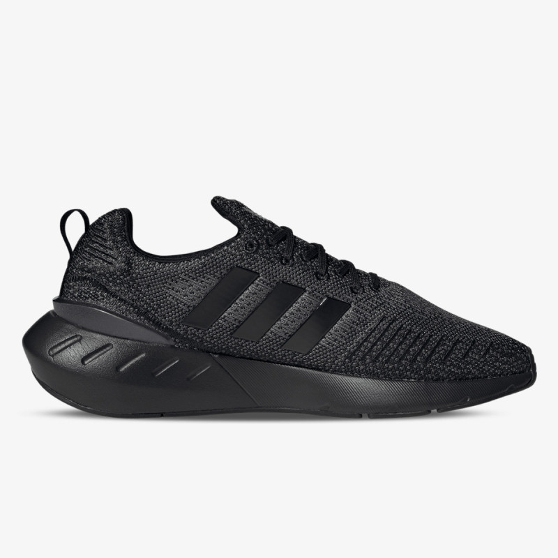 adidas SWIFT RUN 22 