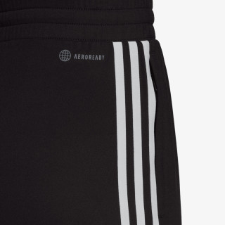 adidas AEROREADY 