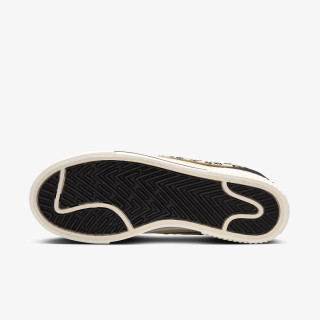 Nike WMNS COURT LEGACY LIFT GFX 