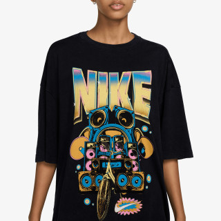 Nike Sportswear 