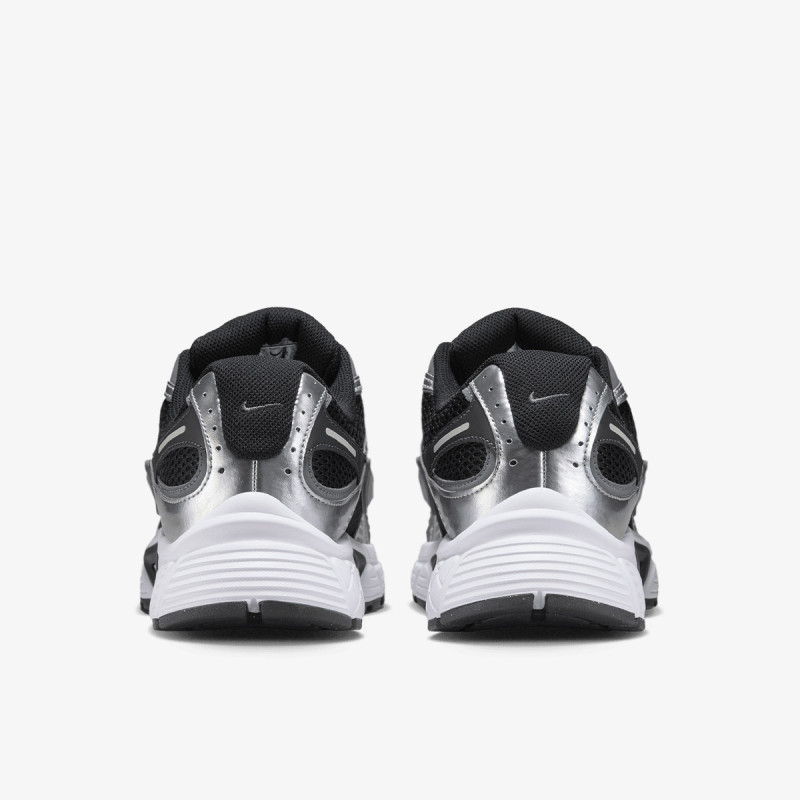 Nike NIKE V5 RNR 