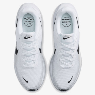 Nike NIKE REVOLUTION 8 