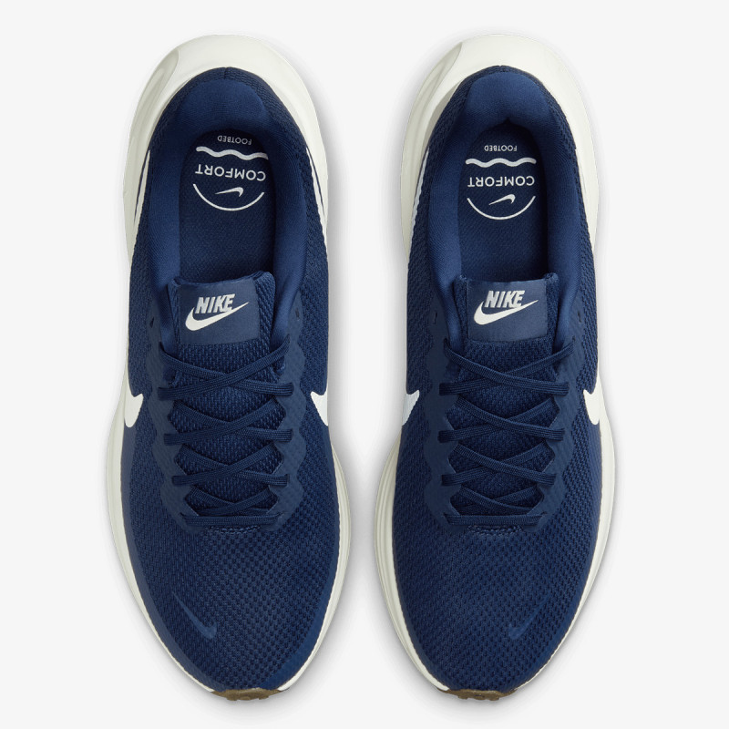 Nike NIKE REVOLUTION 8 