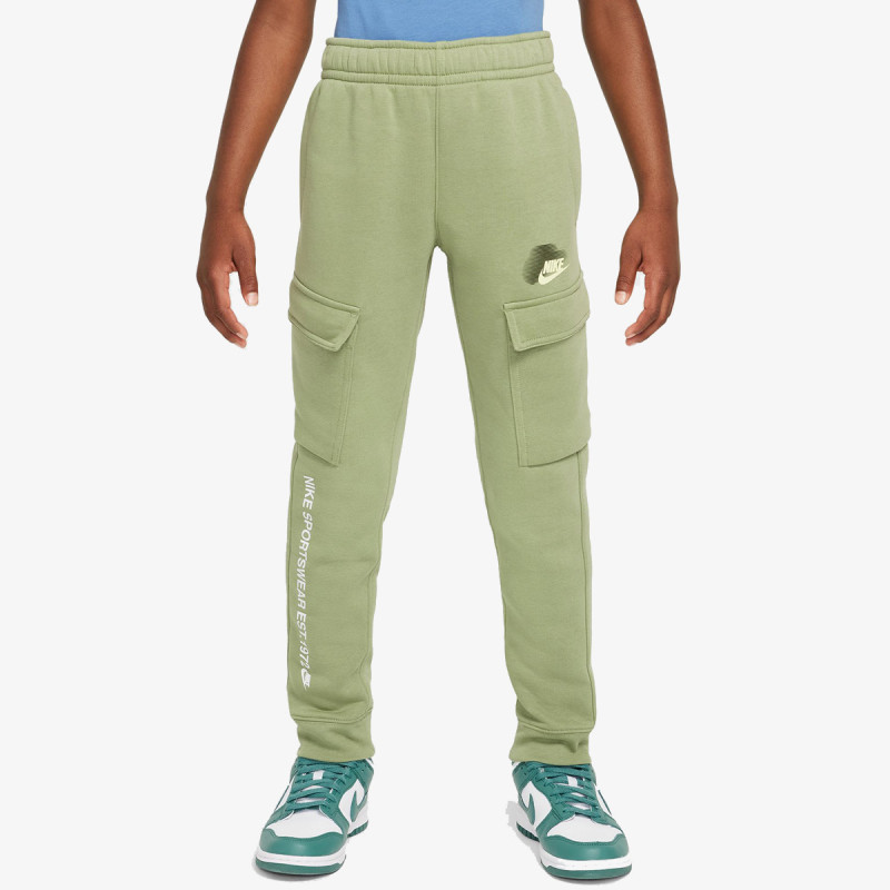 Nike Sportswear Standard Issue 