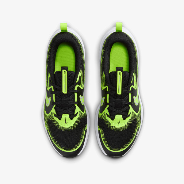 Nike Cosmic Runner 