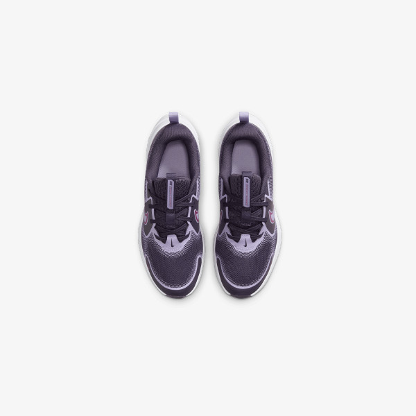 Nike Cosmic Runner 