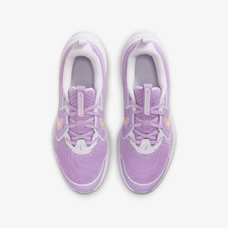 Nike Cosmic Runner 
