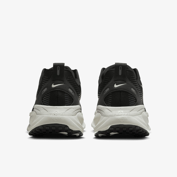 Nike NIKE VOMERO 18 