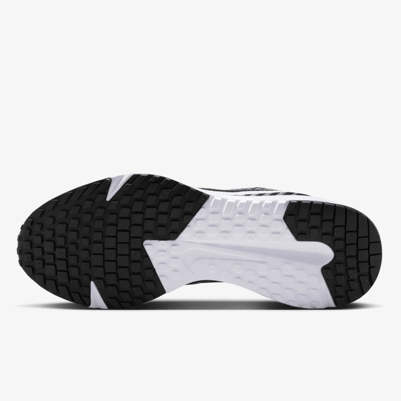 Nike Run Defy 