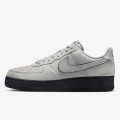 Nike AIR FORCE 1 '07 LV8 