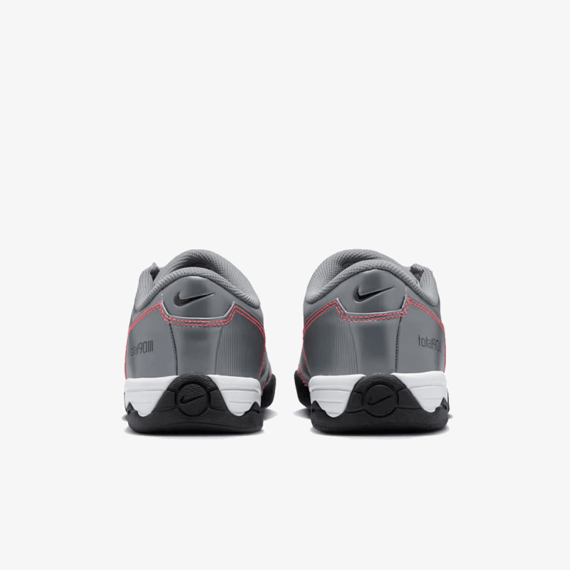 Nike TOTAL 90 