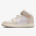 Jordan Air Jordan 1 Mid 
