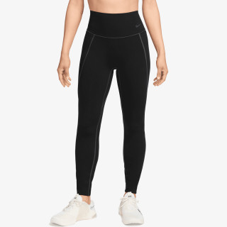 Nike Universa 