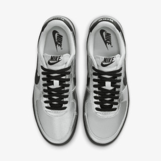 Nike Field General 