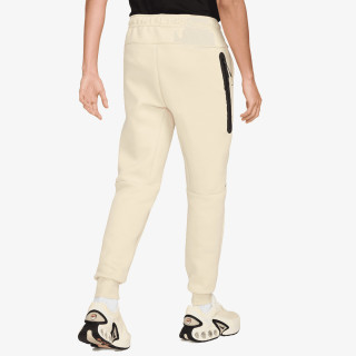 Nike Tech 