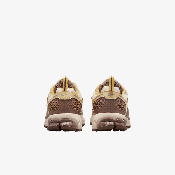 Nike VOMERO 5 BG CN 