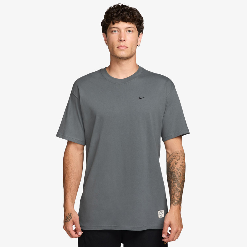 Nike M NK TEE LSE NAC PATCH 