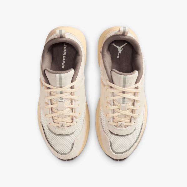 Nike JORDAN TRUNNER O/S BG 