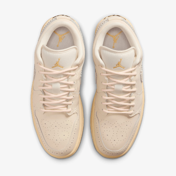 Jordan WMNS AIR JORDAN 1 LOW SE 