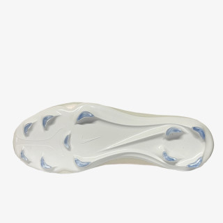 Nike Vapor 17 