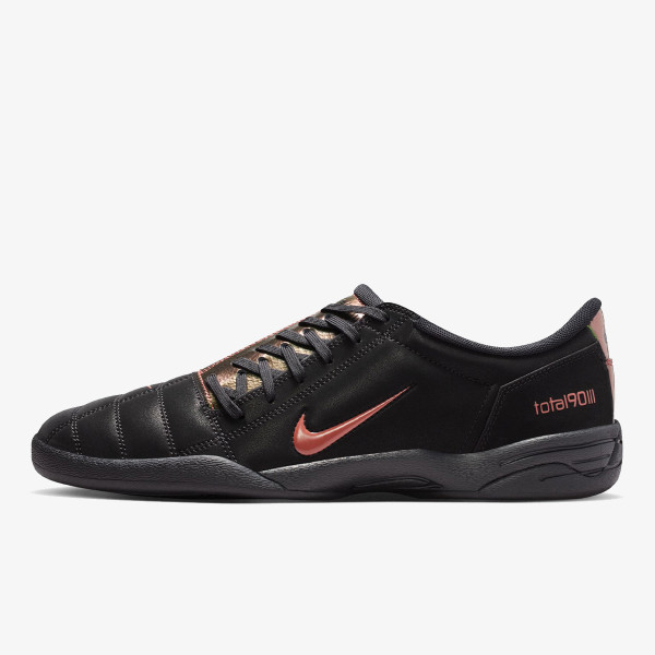 Nike Total 90 