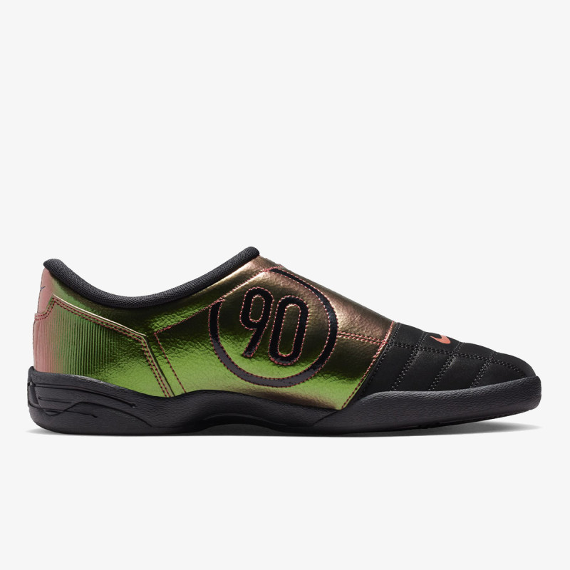 Nike Total 90 
