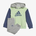 adidas Essentials 