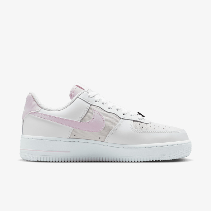Nike W AIR FORCE 1 '07 SE HRDWR 