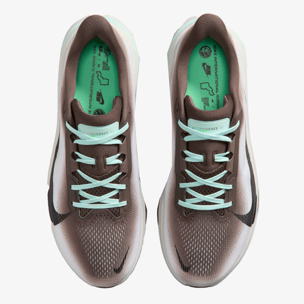 Nike AIR ZOOM PEGASUS 42 