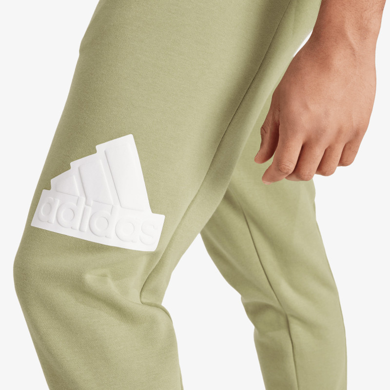 adidas Tepláky Future Icons Badge of Sport 
