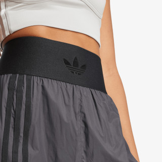 adidas WB JOGGERS 
