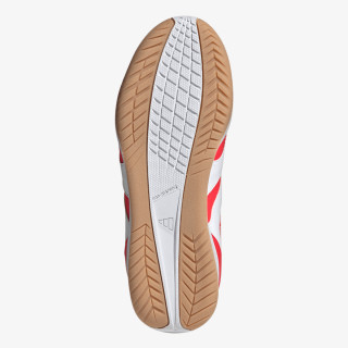 adidas Predator Club In Sala 